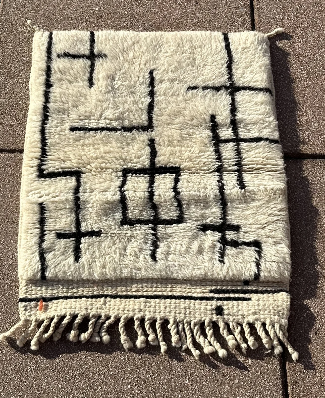 Detail of an Amazigh symbol woven into an Azral rug